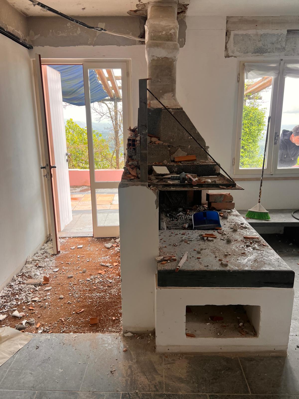Prima realizzazione all'inizio dei lavori